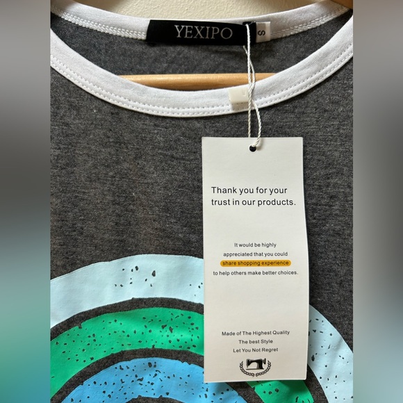 Be Kind Ringer T-shirt - Picture 8 of 8